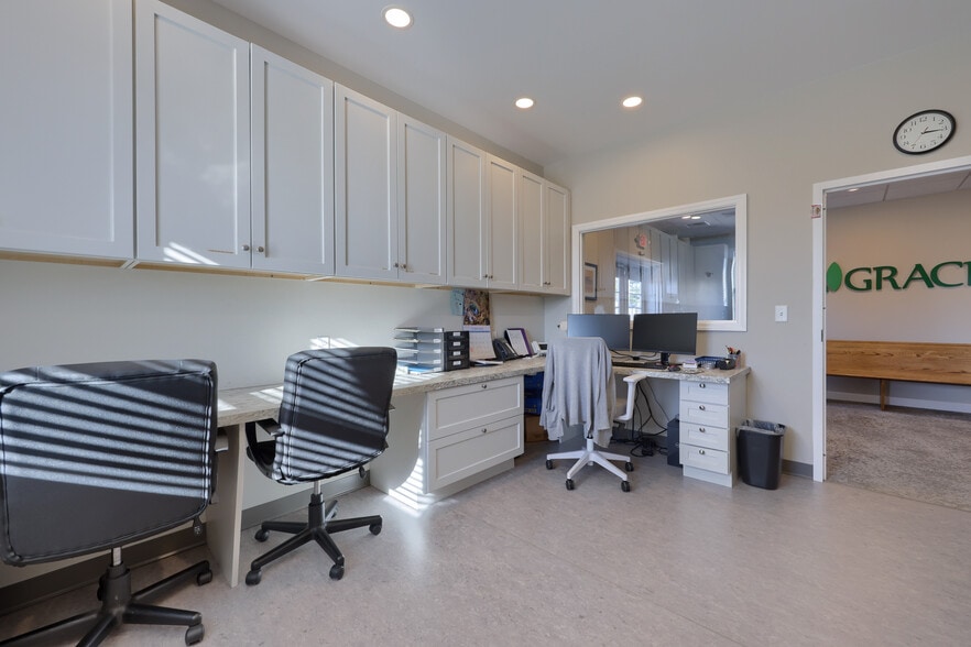 More Photos Of 121 Walnut Hill Rd, Millersville Religious Facility For Sale