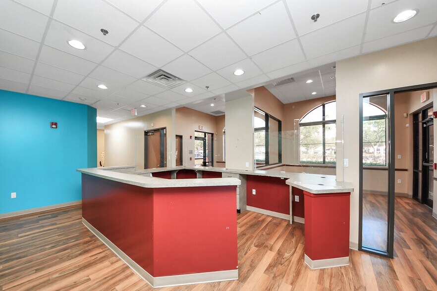 More Photos Of 3521 Town Center Blvd, Sugar Land Medical For Lease