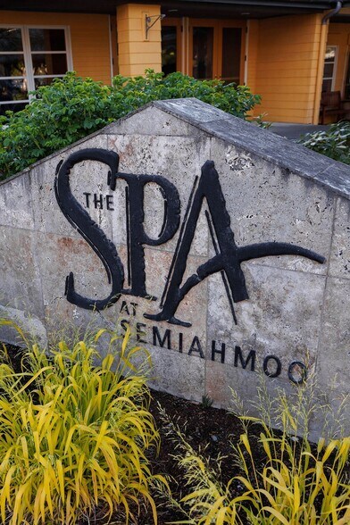 More Photos Of 9565 Semiahmoo Pky, Blaine Hotel For Sale