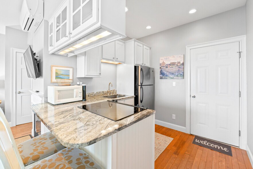 More Photos Of , Ogunquit Unknown For Sale