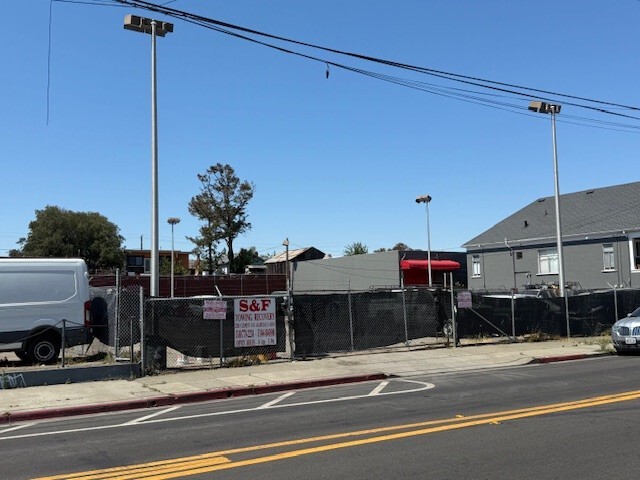 More Photos Of 1825 Park St, Alameda Auto Dealership For Sale