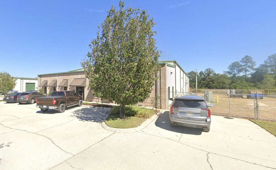 More Photos Of 105 Street a, Picayune Industrial For Lease