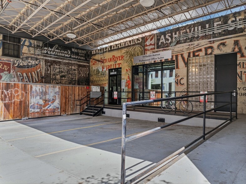 More Photos Of 19 Rankin Ave, Asheville Loft Creative Space For Sale
