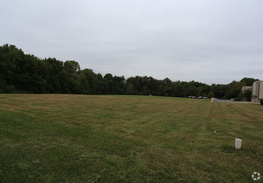 More Photos Of 9600 Lottsford Ct, Upper Marlboro Land For Lease