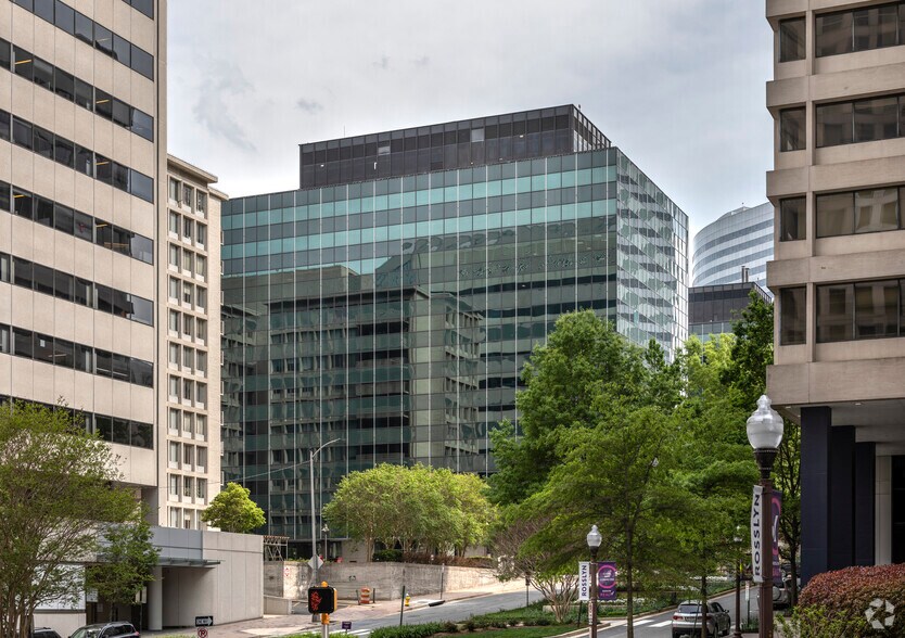 More Photos Of 1621 N Kent St, Arlington Office For Lease