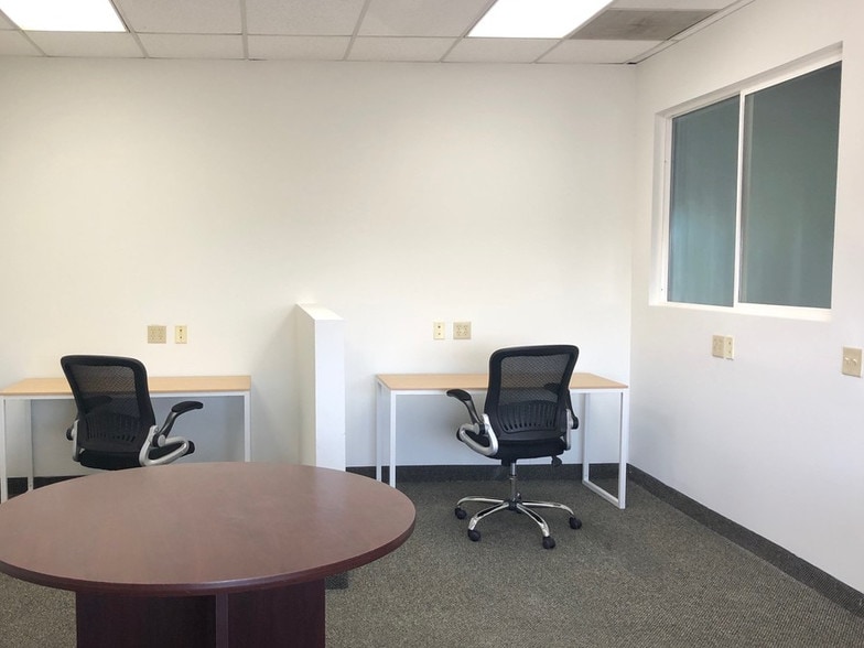 More Photos Of 895 E Yorba Linda Blvd, Placentia Office For Lease