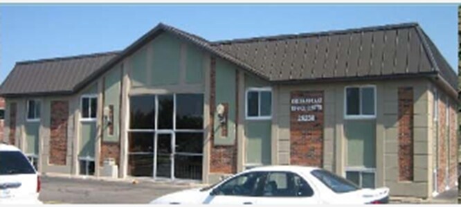Primary Photo Of 28230 Orchard Lake Rd, Farmington Hills Office For Sale