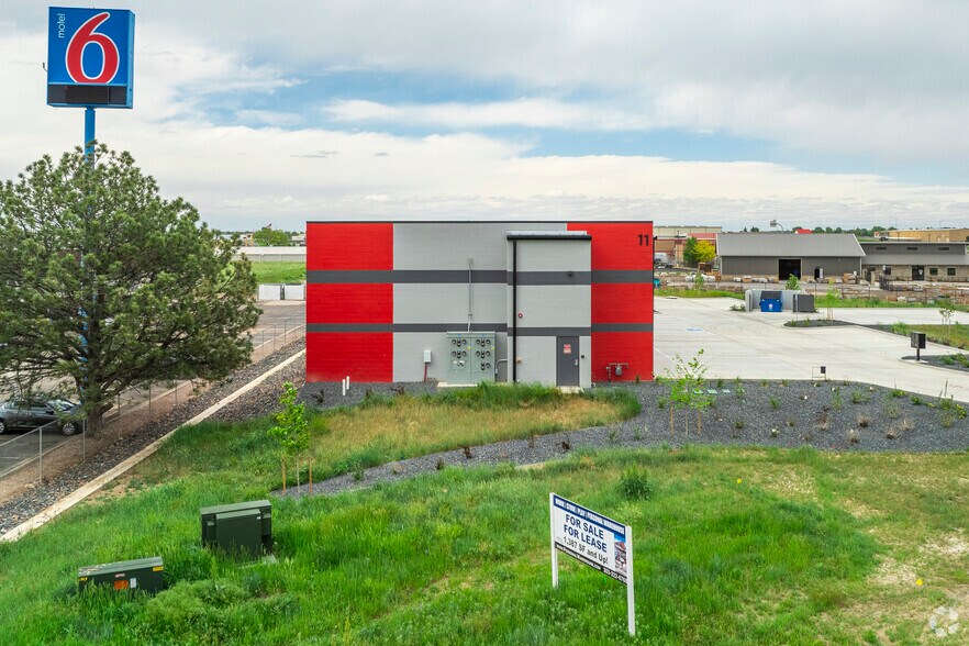 More Photos Of 11 NW Frontage Rd, Fort Collins Showroom For Sale