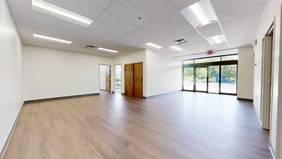 Primary Photo Of 375 Northpointe Dr, Fairfield Warehouse For Lease