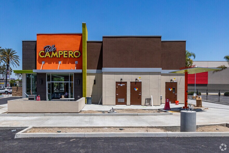 More Photos Of 12100 Harbor Blvd, Garden Grove Unknown For Lease