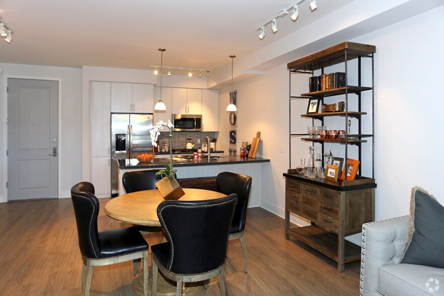 More Photos Of 7350 E Stetson Dr, Scottsdale Apartments For Lease