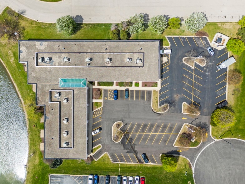 More Photos Of 1211-1231 W Lakeview Ct, Romeoville Medical For Sale