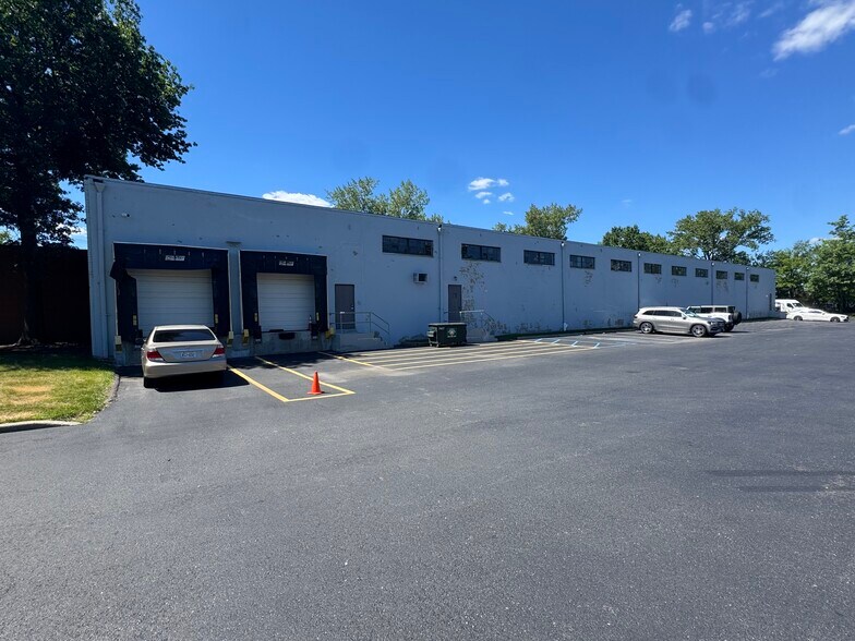 More Photos Of 3 Alsan Way, Little Ferry Warehouse For Lease