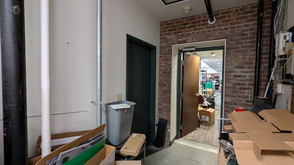 More Photos Of 47, 53-55 Congress Street, Troy General Retail For Sale