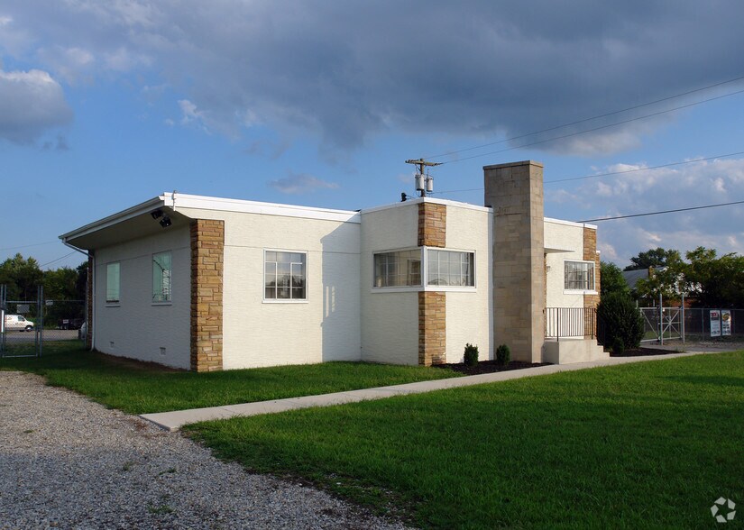 Primary Photo Of 18 Harker Ave, Berlin Office For Lease