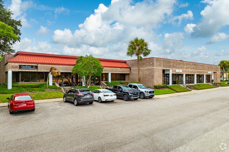 More Photos Of 528 Northlake Blvd, Altamonte Springs Unknown For Lease