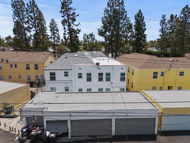More Photos Of 4089 Leimert Blvd, Los Angeles Apartments For Sale