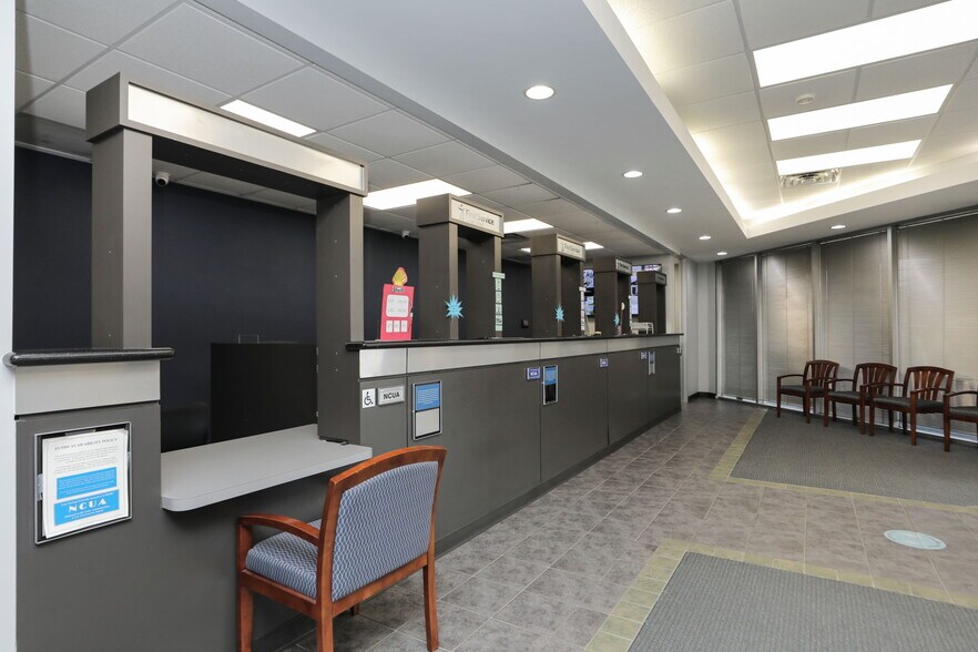 More Photos Of 12755 N Houston Rosslyn Rd, Houston Bank For Sale