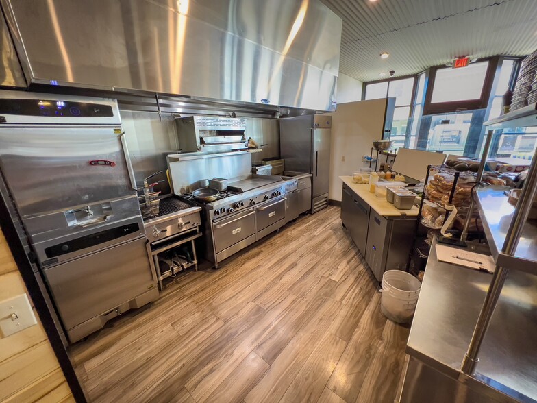 More Photos Of 123 Grand Ave, Mancos Restaurant For Sale