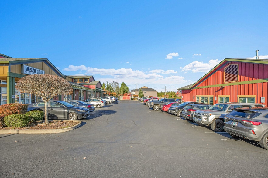 More Photos Of 51385 SW Old Portland Rd, Scappoose Medical For Sale