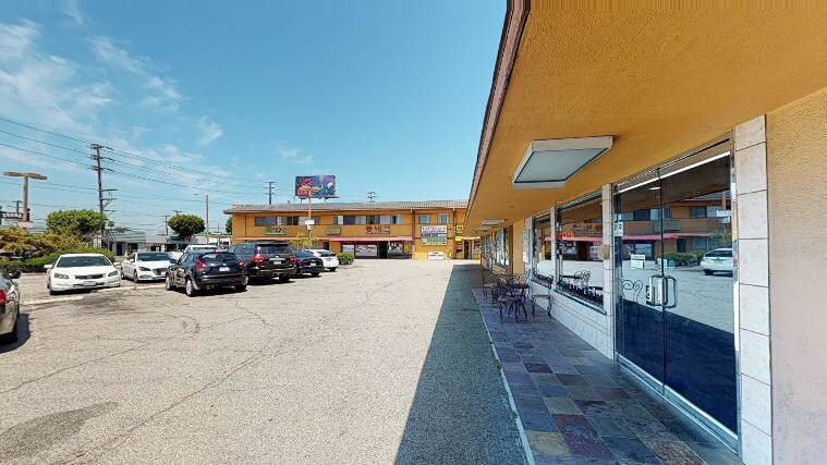 More Photos Of 15112-15212 S Western Ave, Gardena Unknown For Lease