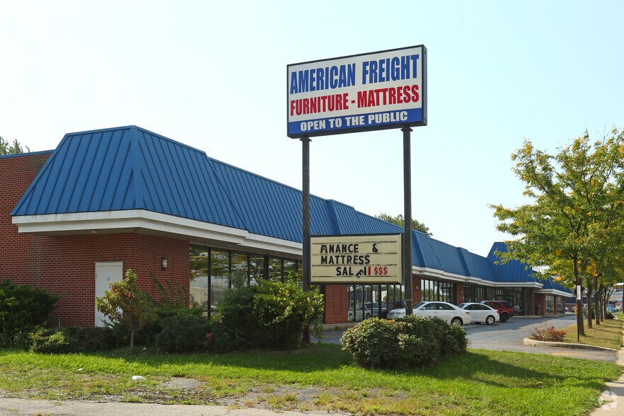 More Photos Of 630 N Telegraph Rd, Monroe Freestanding For Sale