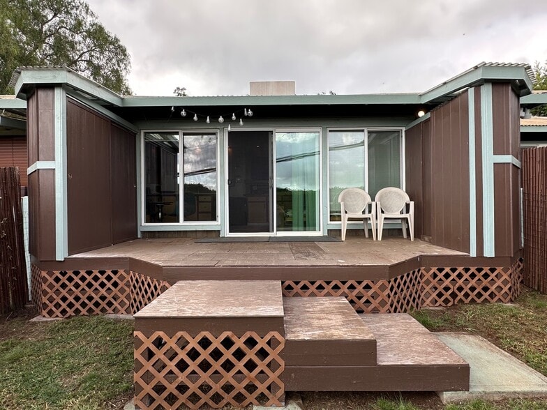 More Photos Of 3135 Lower Kula Rd, Kula Storefront Retail Office For Sale