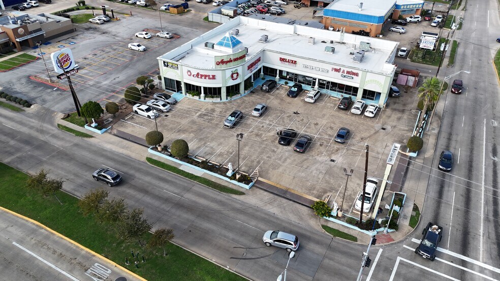 More Photos Of 11900 Bellaire Blvd, Houston Storefront Retail Office For Lease