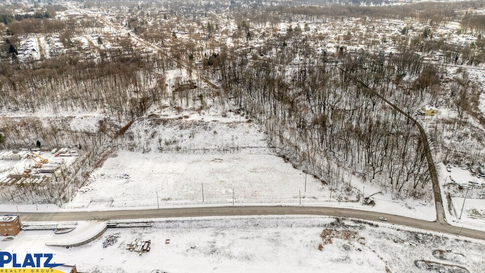 More Photos Of Poland Avenue, Youngstown Land For Lease