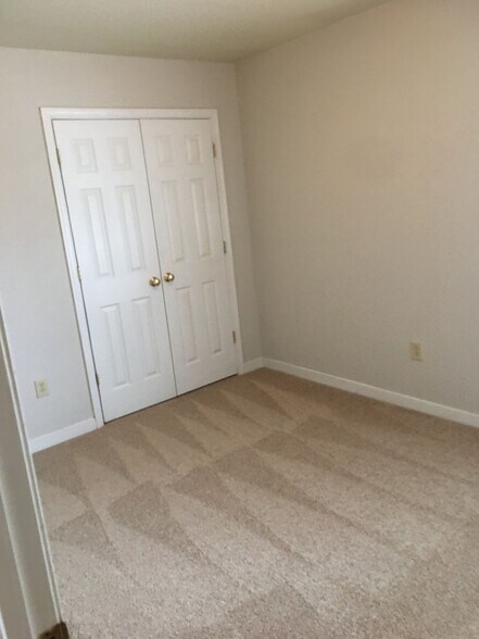 More Photos Of 5104 Highberry Woods Rd, Midlothian Multifamily For Sale