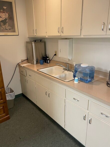 More Photos Of 1530 Baker St, Costa Mesa Medical For Lease