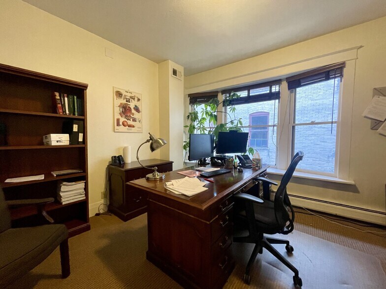 More Photos Of 1000 E 16th Ave, Denver Office Residential For Sale