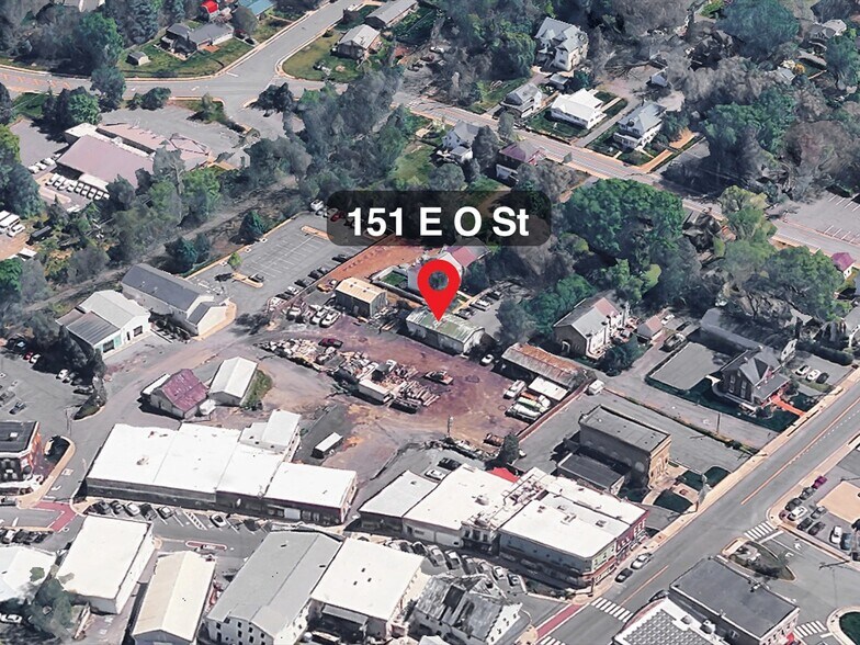 More Photos Of 151 E O St, Purcellville Office For Lease