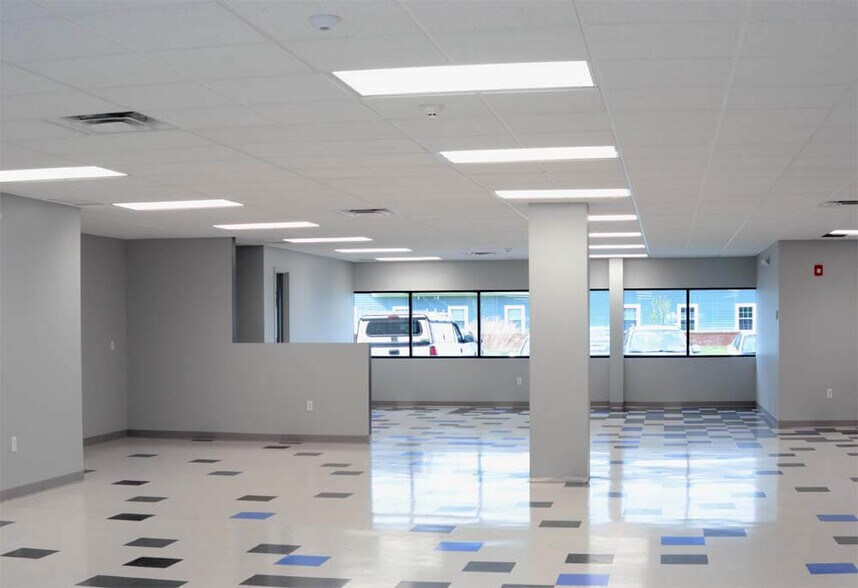 More Photos Of 2060 Fairport Nine Mile Point Rd, Penfield Medical For Lease