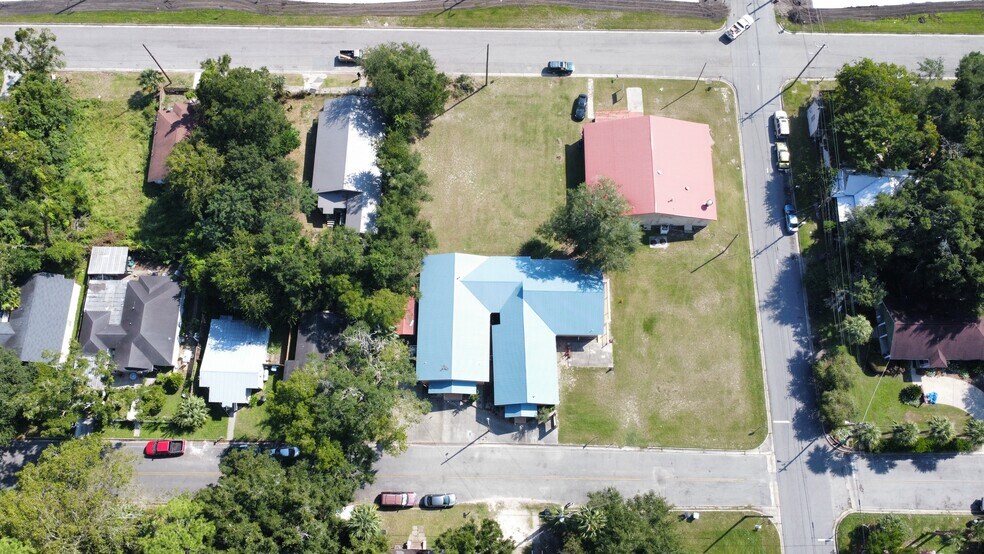 More Photos Of 1010 Amherst St, Brunswick Specialty For Sale