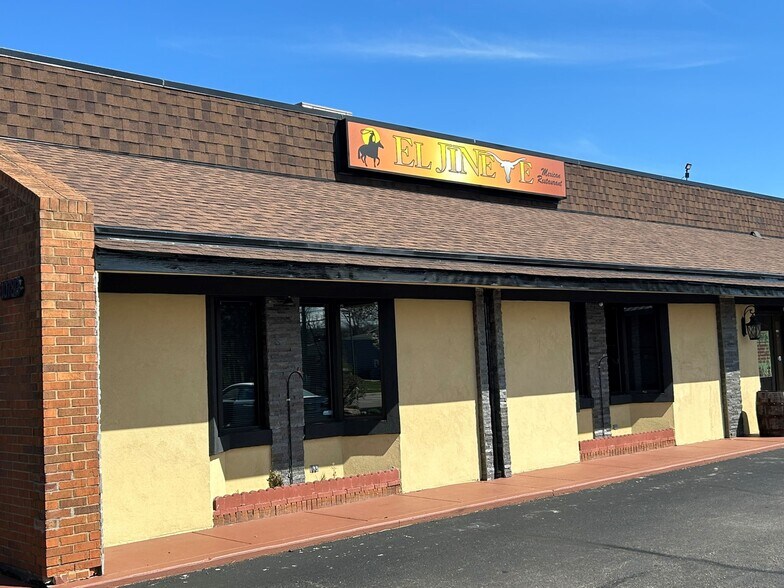 More Photos Of 10750-10764 Montgomery Rd, Montgomery General Retail For Lease