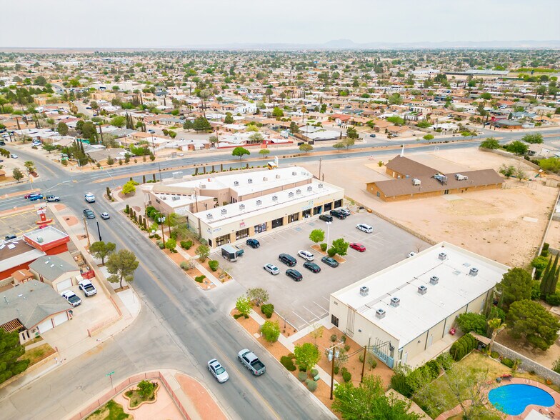More Photos Of 2000 Lomaland Dr, El Paso Storefront Retail Office For Lease
