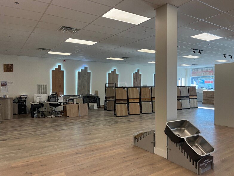More Photos Of 380 Whitney Rd, Spartanburg Freestanding For Lease
