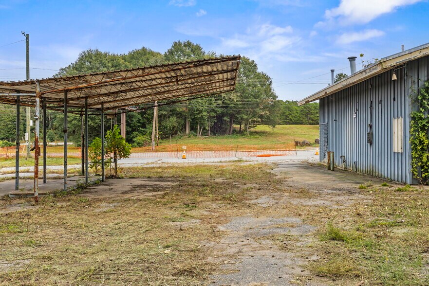 More Photos Of 4630 Augusta Rd, Greenville Auto Repair For Sale
