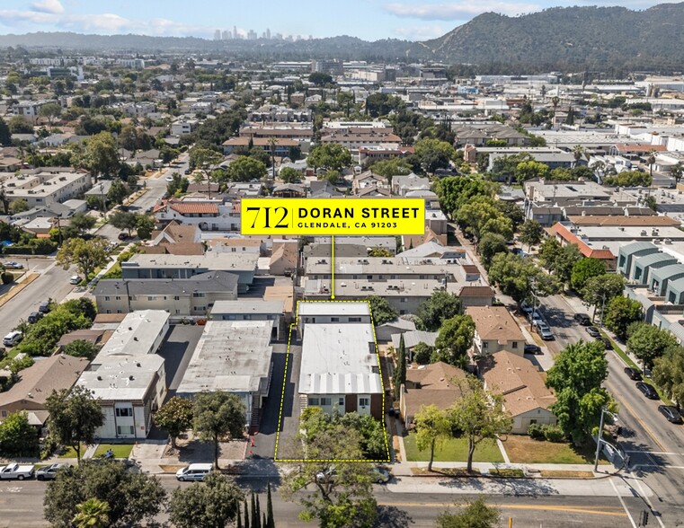 Primary Photo Of 712 W Doran St, Glendale Apartments For Sale