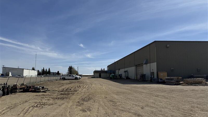 More Photos Of 28116 Acheson Rd, Parkland County Manufacturing For Sale