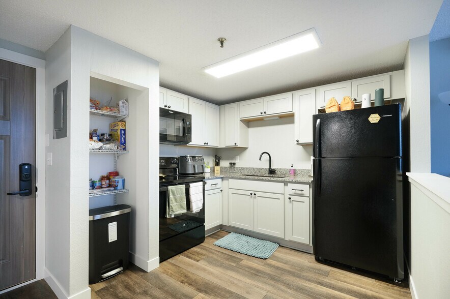 More Photos Of 500 S 2nd St, Mankato Apartments For Sale