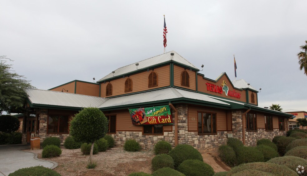 More Photos Of 2040 N 75th Ave, Phoenix Unknown For Lease