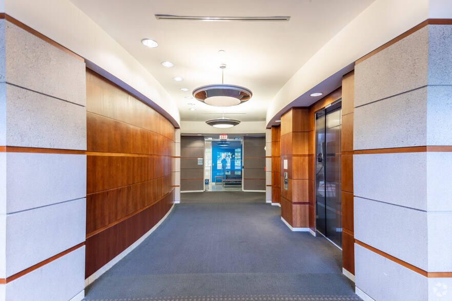 More Photos Of 4135 S Stream Blvd, Charlotte Office For Lease
