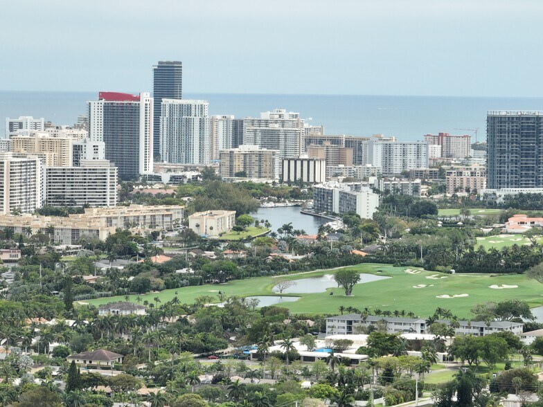 More Photos Of 418 S Federal Hwy, Hollywood Hotel For Sale