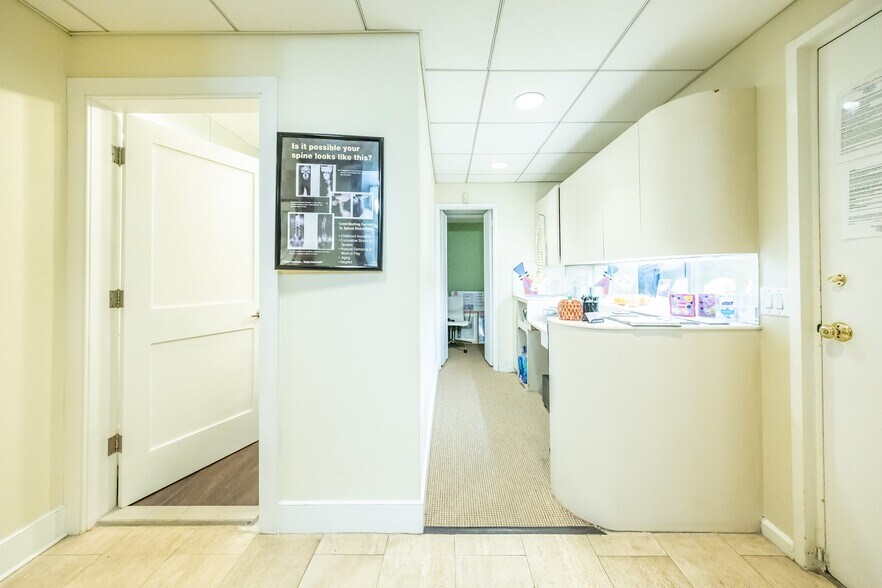 More Photos Of 580 Park Ave, New York Apartments For Sale