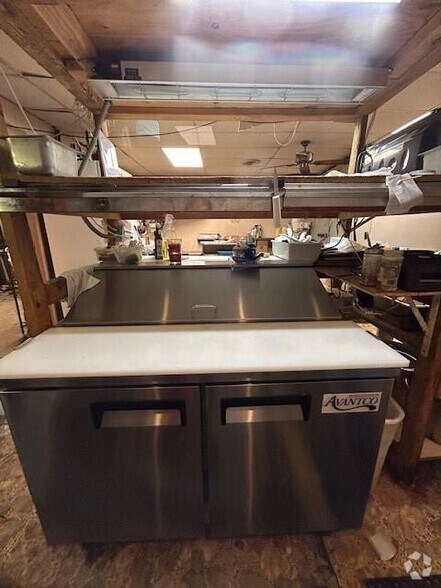 More Photos Of 107 N Kent St, Gorman Storefront Retail Residential For Sale