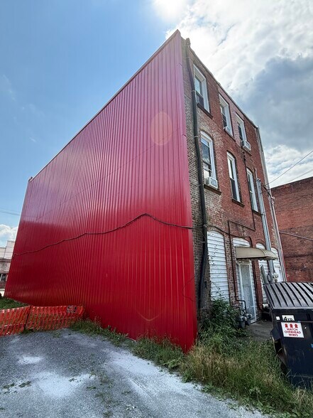 More Photos Of 361-369 Broad St, Waverly Apartments For Sale