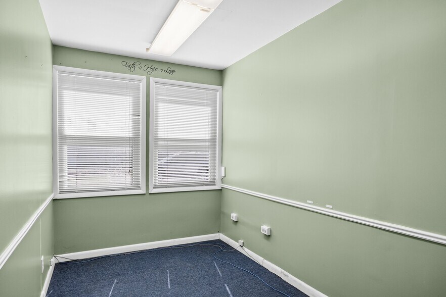 More Photos Of 122 Haddon Ave, Collingswood Office For Sale