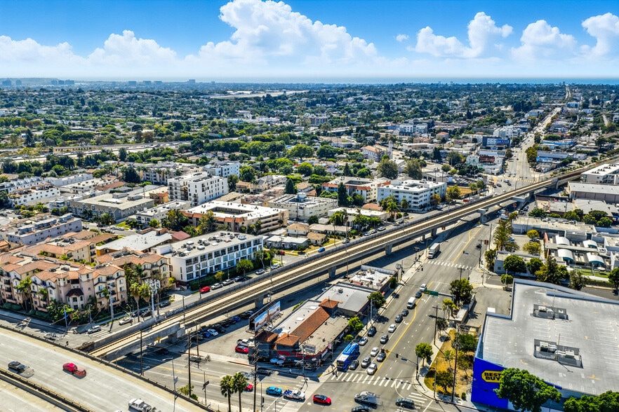 More Photos Of 11300-11320 W Pico Blvd, Los Angeles Storefront For Lease